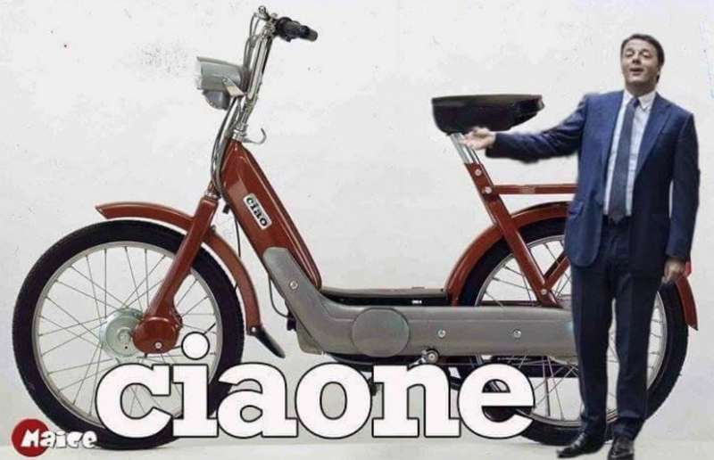 Immagine che contiene esterni, uomo, edificio, trasporto Descrizione generata automaticamente